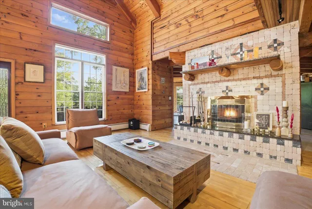 $1,100,000 | 493 Lake Drive, Nesquehoning, PA 18240