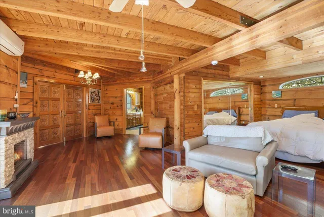 $1,100,000 | 493 Lake Drive, Nesquehoning, PA 18240