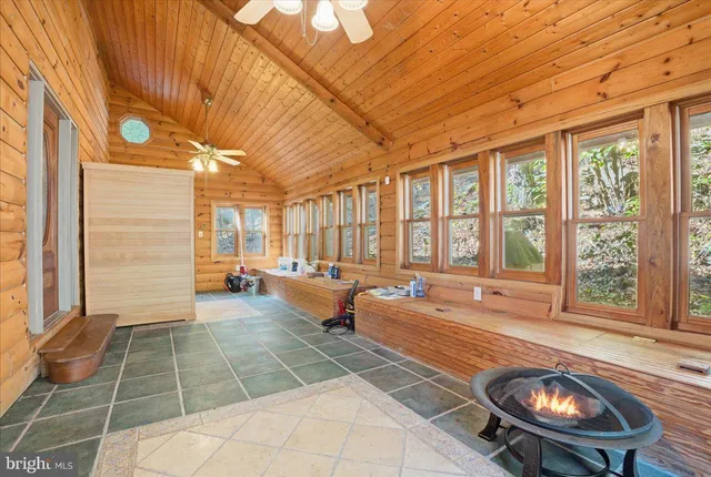 $1,100,000 | 493 Lake Drive, Nesquehoning, PA 18240