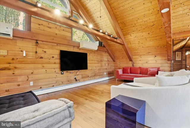 $1,100,000 | 493 Lake Drive, Nesquehoning, PA 18240