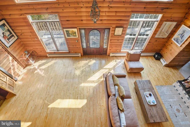 $1,100,000 | 493 Lake Drive, Nesquehoning, PA 18240