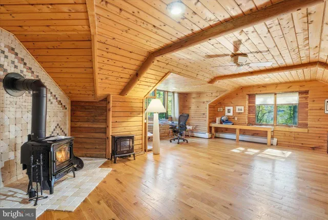 $1,100,000 | 493 Lake Drive, Nesquehoning, PA 18240