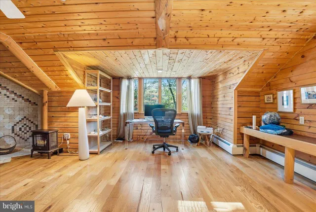 $1,100,000 | 493 Lake Drive, Nesquehoning, PA 18240