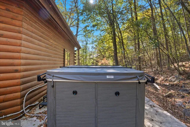 $1,100,000 | 493 Lake Drive, Nesquehoning, PA 18240