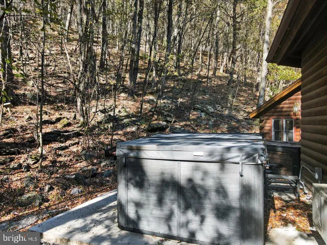 $1,100,000 | 493 Lake Drive, Nesquehoning, PA 18240