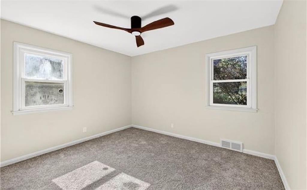6128 Ralston Avenue Raytown, MO 64133 - Photo 4 of 7