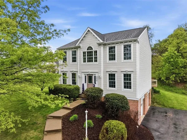 $499,000 | 3030 Willowbrook Drive, Bridgeville, PA 15017