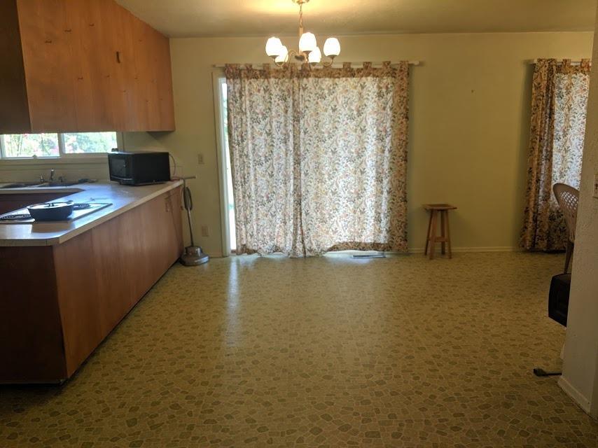4620 Fern Valley Road Medford, OR 97504 - Photo 4 of 15 Additional Photo
