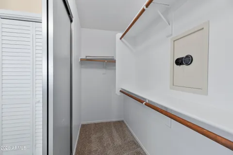 $435,000 | 1305 West Wagoner Road, Phoenix, AZ 85023