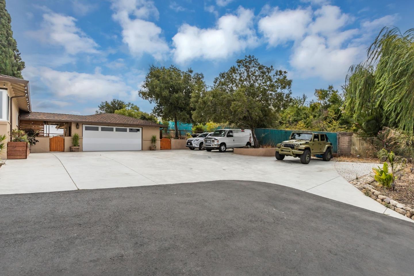 12405 Mt Hamilton Road San Jose, CA 95140 - Photo 18 of 74