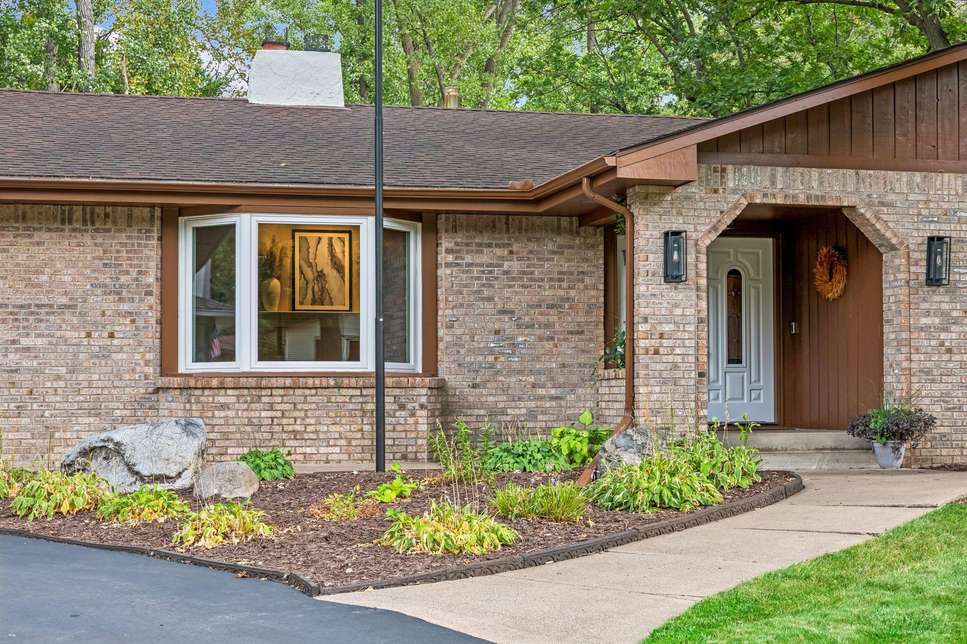 5505 West Danube Road Fridley, MN 55432 - Photo 2 of 58 Gallery Image 2