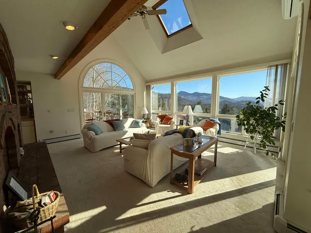 $895,000 | 15 Ridgewood Road, Bartlett, NH 03838