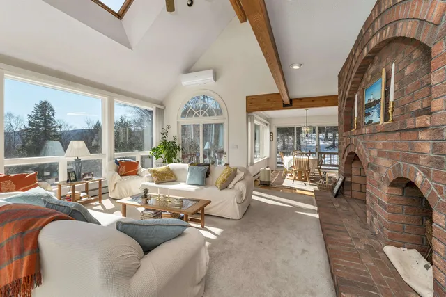 $895,000 | 15 Ridgewood Road, Bartlett, NH 03838