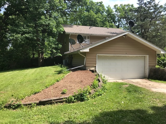 14N300 Factly Road Sycamore, IL 60178 - Photo 2 of 14