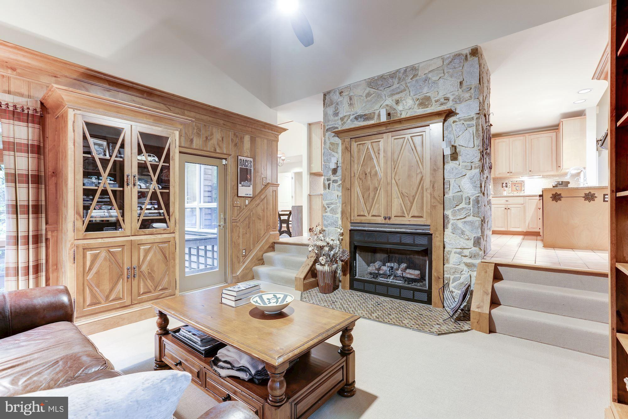 11583 Lake Newport Road Reston, VA 20194 - Photo 16 of 41