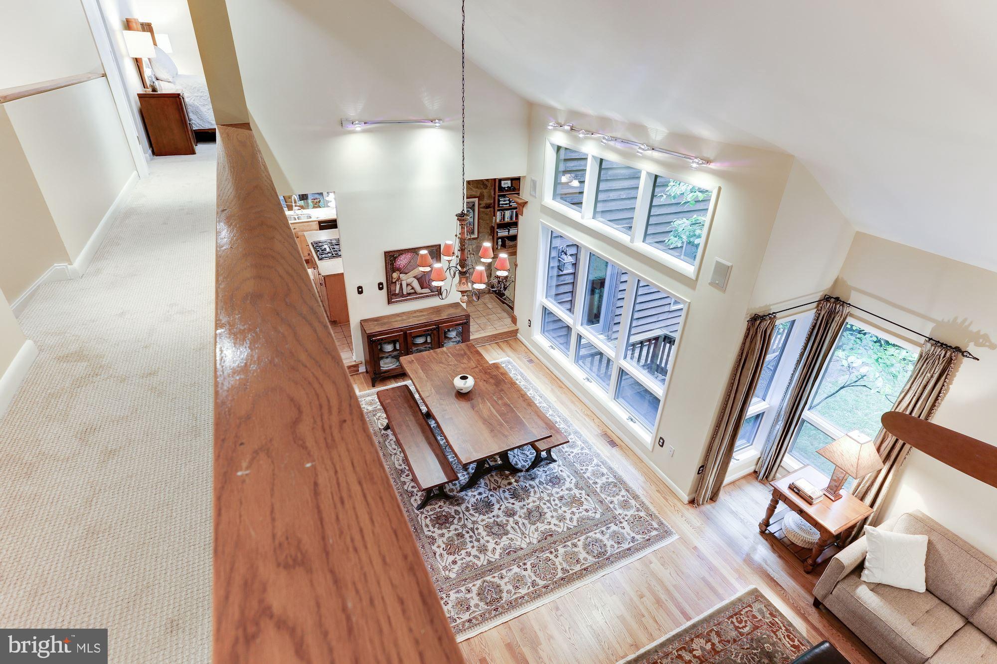 11583 Lake Newport Road Reston, VA 20194 - Photo 20 of 41