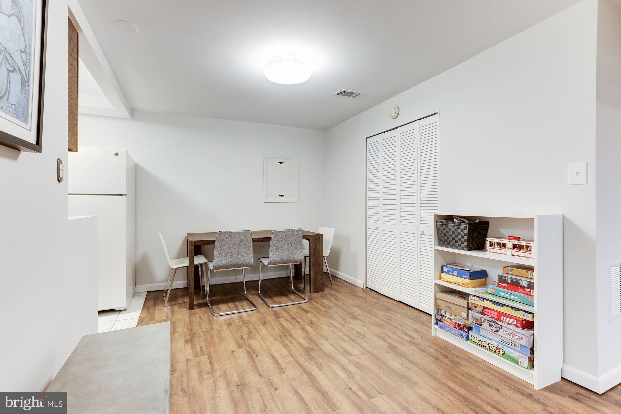 11583 Lake Newport Road Reston, VA 20194 - Photo 32 of 41 Breakfast area in lower level