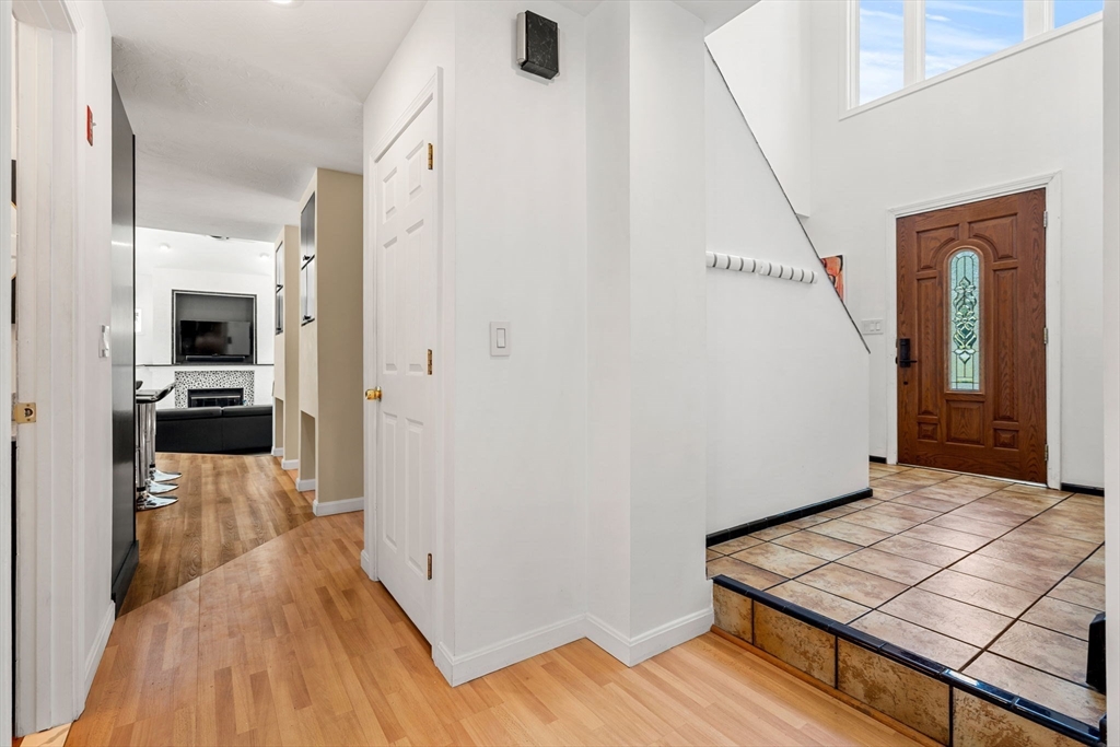 49 Parker Road Shirley, MA 01464 - Photo 6 of 42 a view of a living room