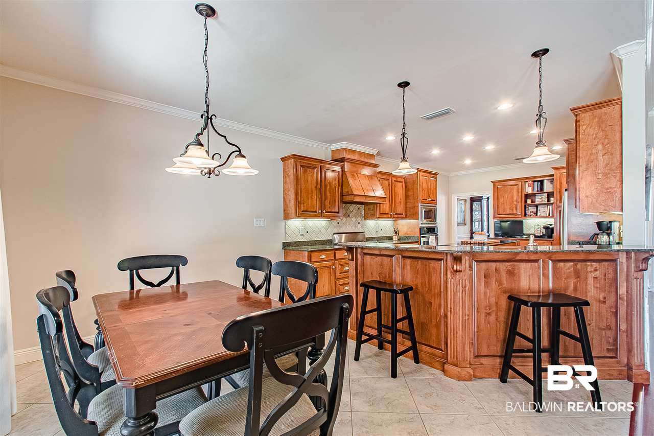24204 Trowbridge Court Daphne, AL 36526 - Photo 11 of 36 Breakfast Area