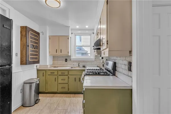 $174,900 | 2559 Wenzel Drive, Pittsburgh, PA 15238