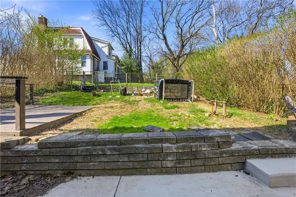 $174,900 | 2559 Wenzel Drive, Pittsburgh, PA 15238