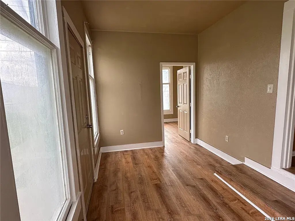 616 Hall Street Sinton, TX 78387 - Photo 13 of 19