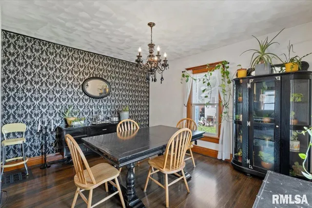 $195,000 | 623 East Park Street, Geneseo, IL 61254