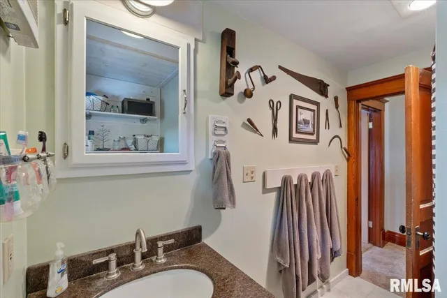 $195,000 | 623 East Park Street, Geneseo, IL 61254