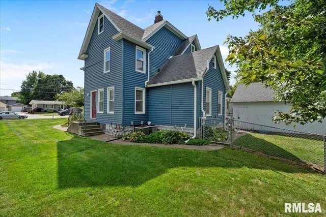 $195,000 | 623 East Park Street, Geneseo, IL 61254