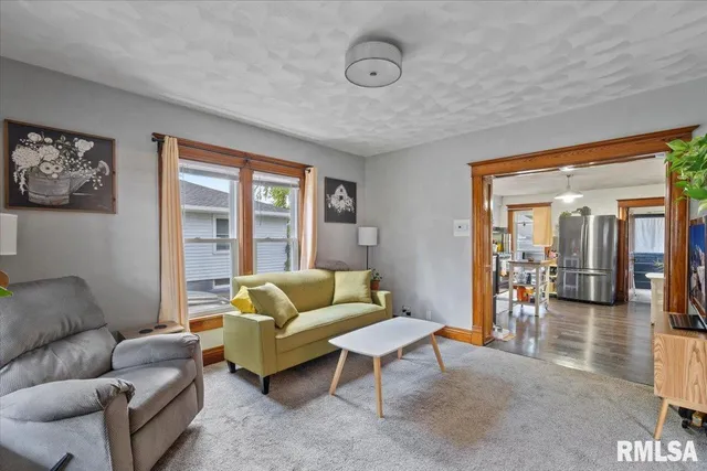 $195,000 | 623 East Park Street, Geneseo, IL 61254