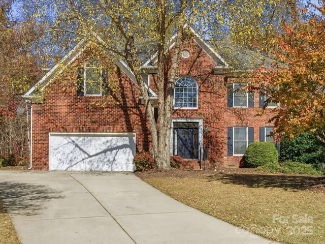 front view of house with a yard