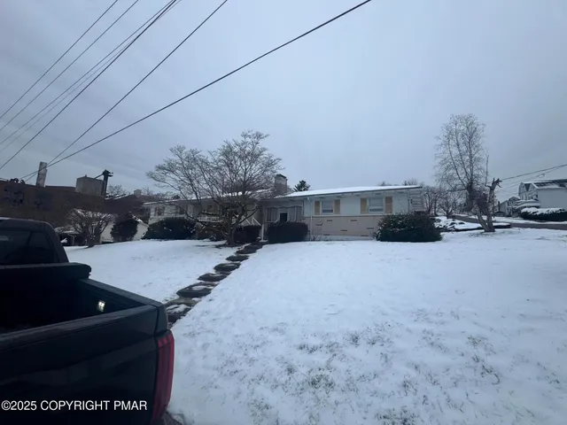 $175,000 | 1045 Lincoln Avenue, Nanticoke, PA 18634