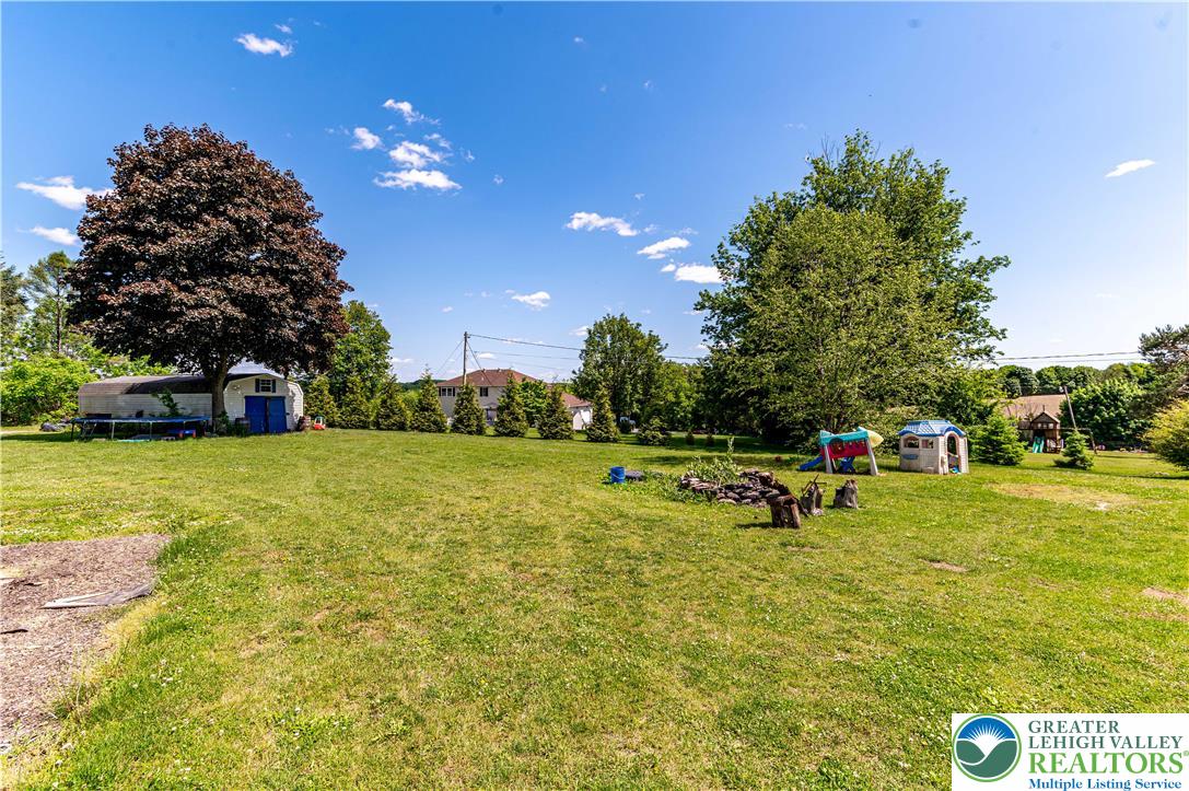 518 Bauer Road Bath, PA 18014 - Photo 57 of 59