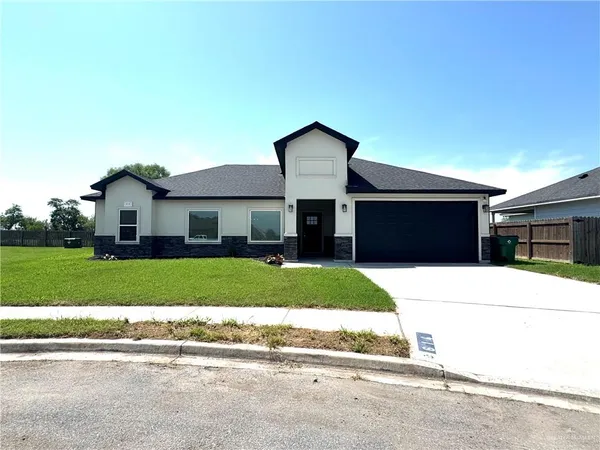 $1,950 | 614 San Jacinto Street, Mercedes, TX 78570