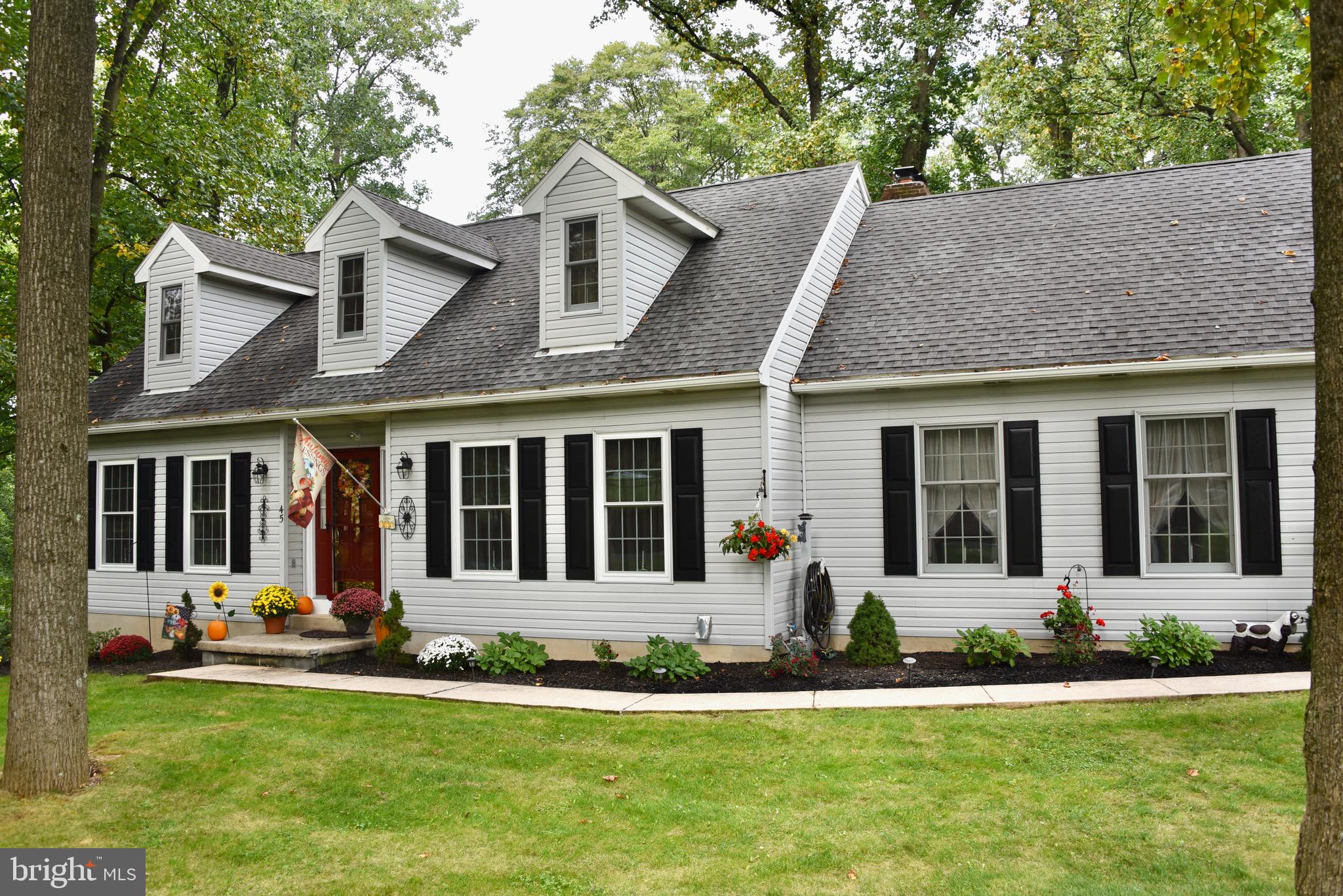 45 Focht Road Robesonia, PA 19551 - Photo 3 of 50 Gallery Image 3