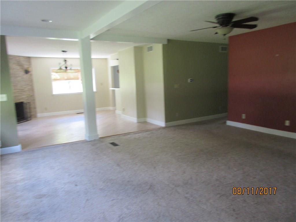 3095 West Carr Hill Road Columbus, IN 47201 - Photo 5 of 21 Gallery Image 5
