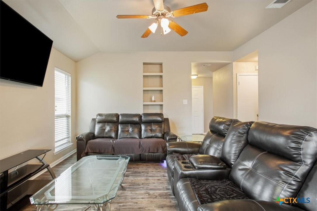 2328 Bellmont Temple, TX 76504 - Photo 4 of 25