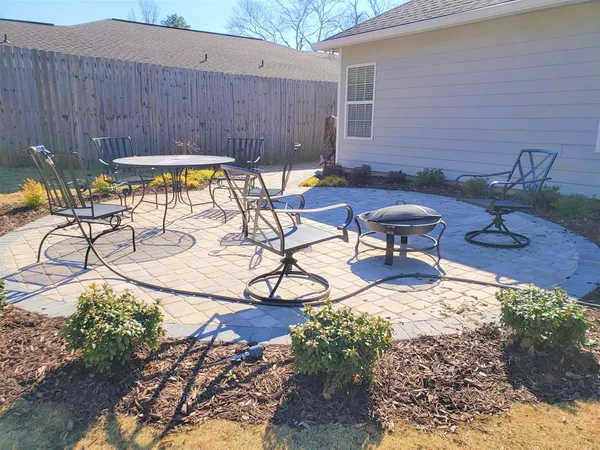a view of outdoor space yard and patio