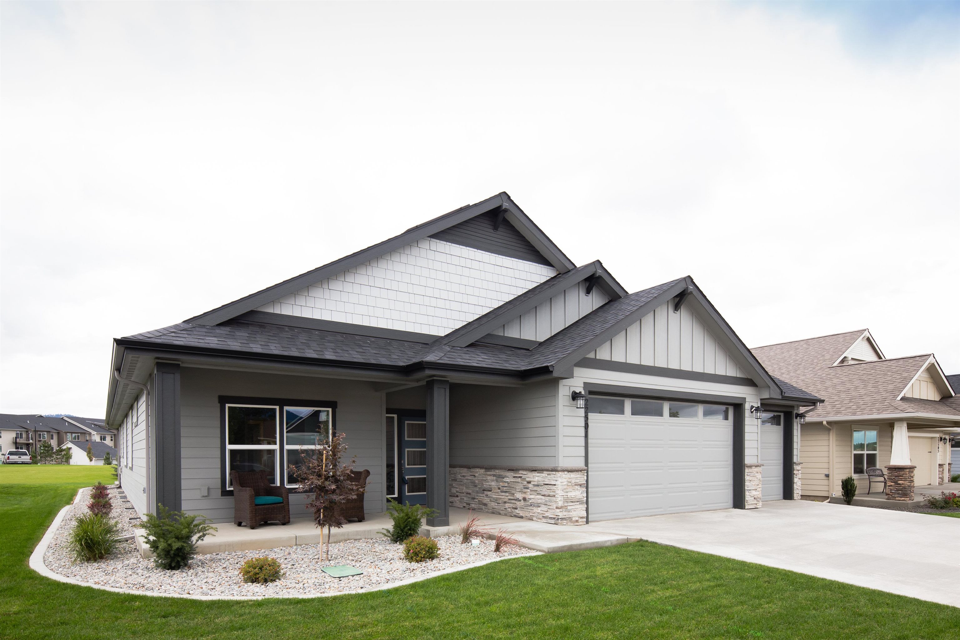 2572 North Rydal Lane Liberty Lake, WA 99019 - Photo 2 of 23
