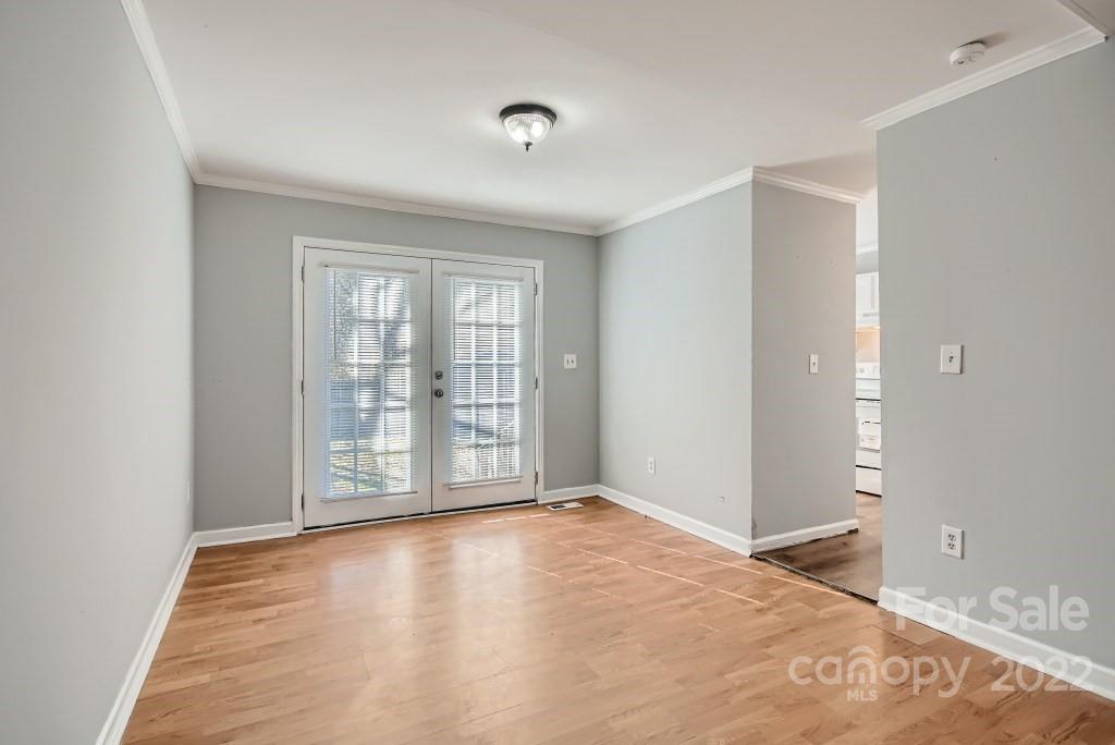 8808 Idlewild Road Charlotte, NC 28227 - Photo 5 of 11 Gallery Image 5
