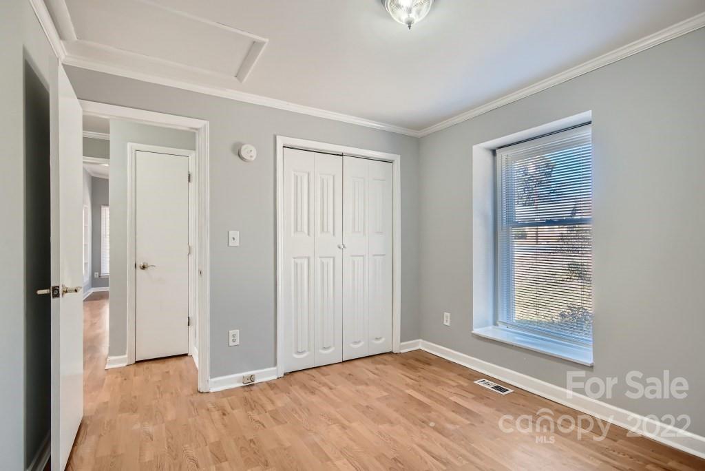 8808 Idlewild Road Charlotte, NC 28227 - Photo 10 of 11 Gallery Image 10