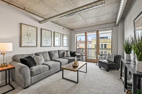 $295,000 | 102 North Water Street, Unit 511, Milwaukee, WI 53202