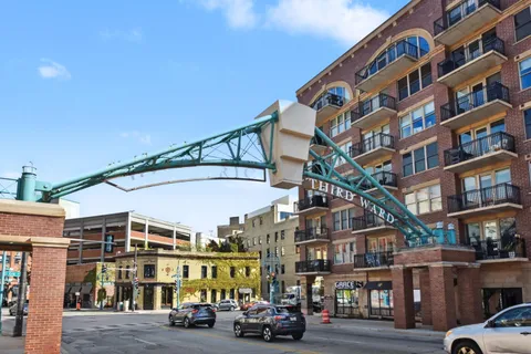 $295,000 | 102 North Water Street, Unit 511, Milwaukee, WI 53202