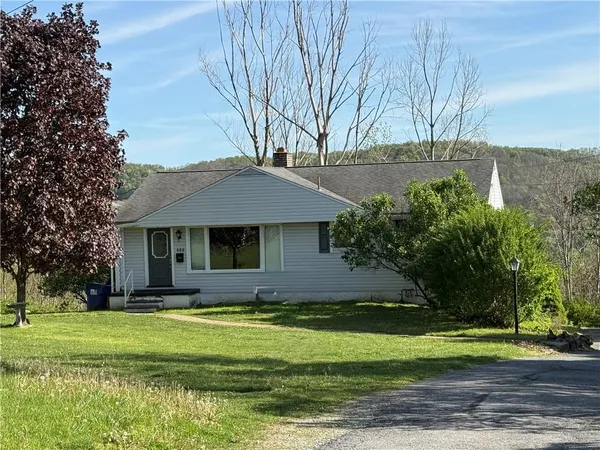 $129,500 | 469 Girard Street, Johnstown, PA 15905
