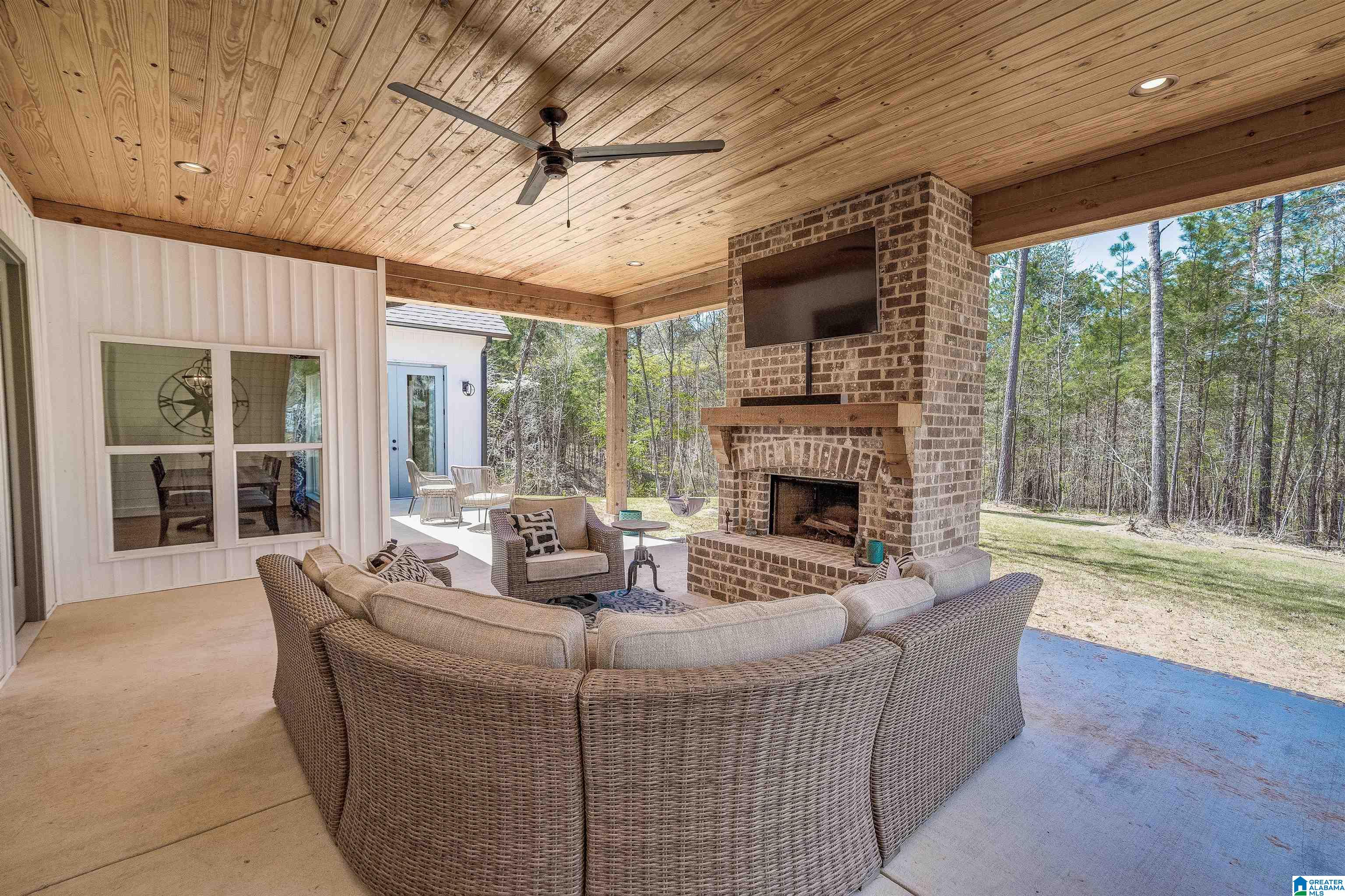 110 Cornerstone Circle Calera, AL 35040 - Photo 37 of 46