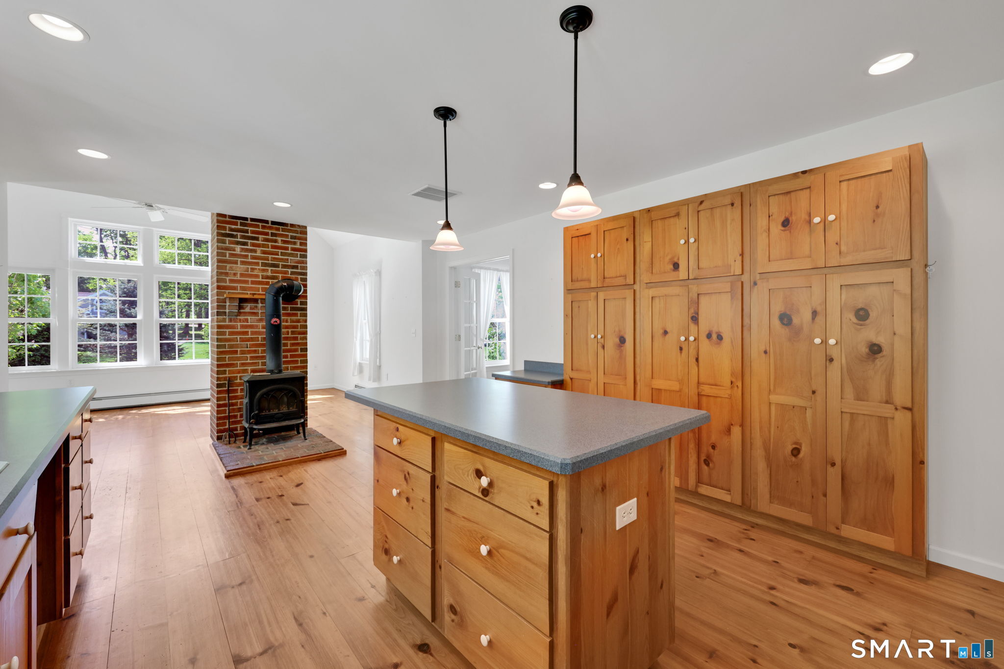 710 Storrs Road Storrs Mansfield, CT 06268 - Photo 16 of 40