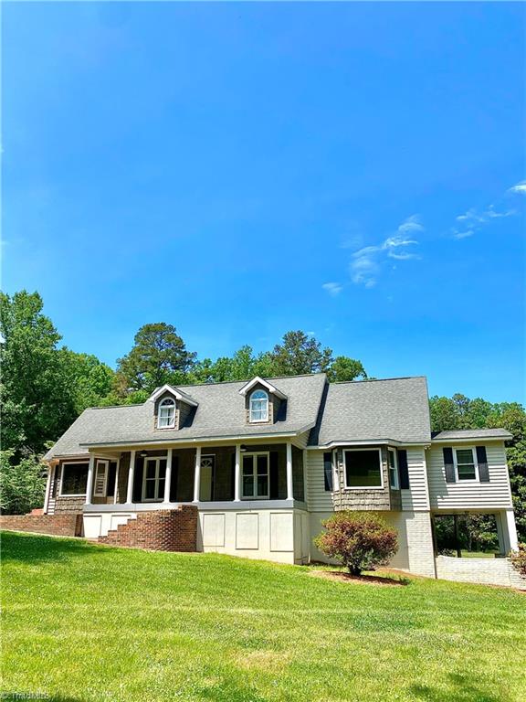 270 Golf Course Road Pilot Mountain, NC 27041 - Photo 1 of 3 Gallery Image 1