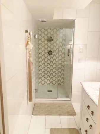 $1,800 | 2701 Bellefontaine, Unit B3, Houston, TX 77025