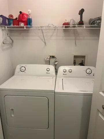 $1,850 | 1219 North Village Drive, Round Lake Beach, IL 60073