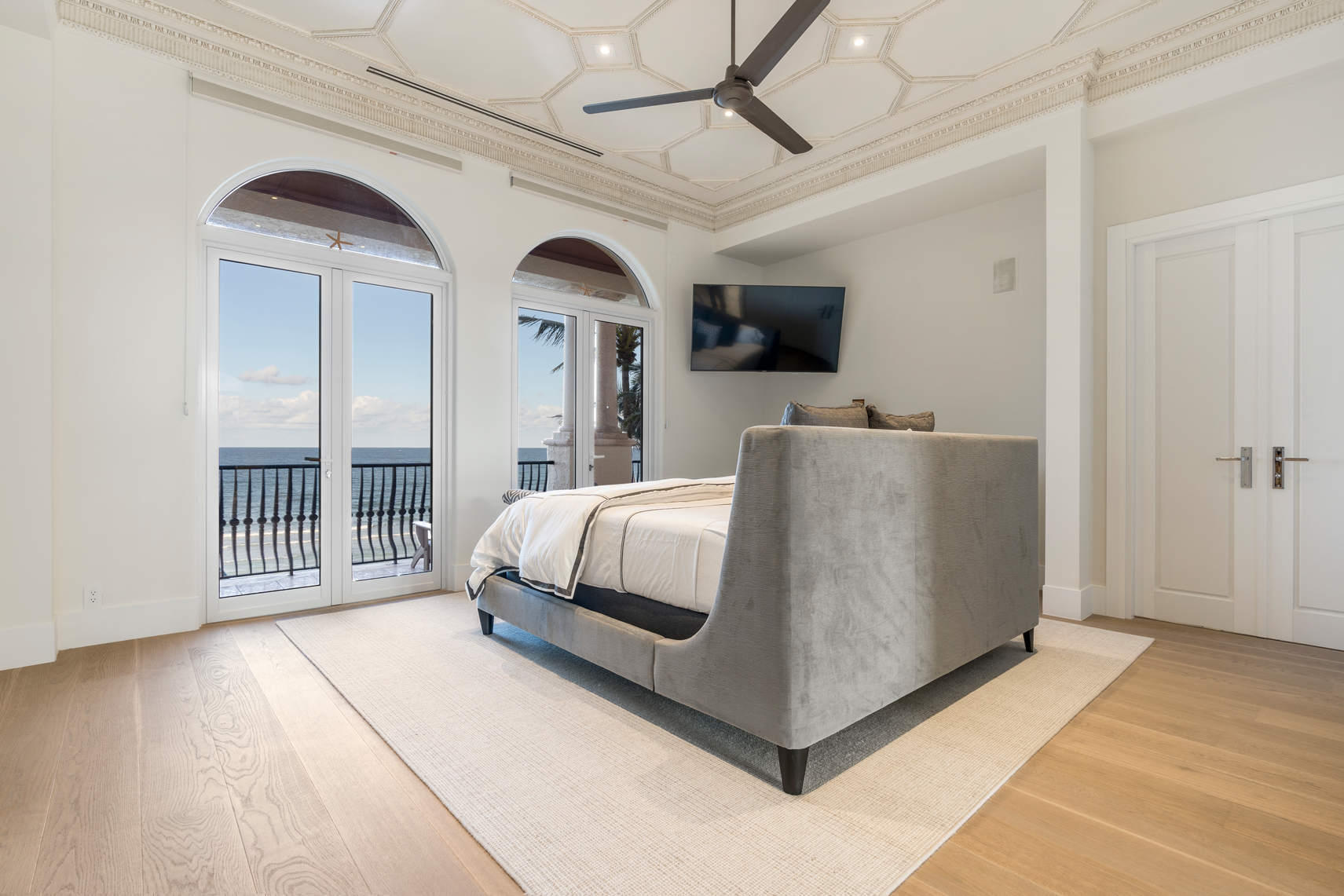 8 South Ocean Boulevard Boca Raton, FL 33487 - Photo 25 of 45 30